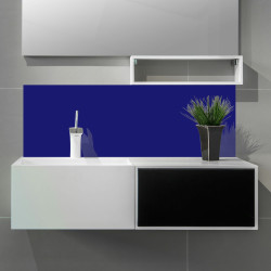 Crédence bleu nuit sur mesure salle de bain