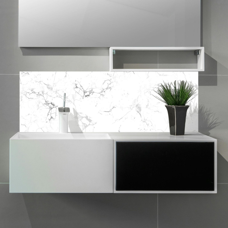 Crédence marbre blanc sur mesure salle de bain